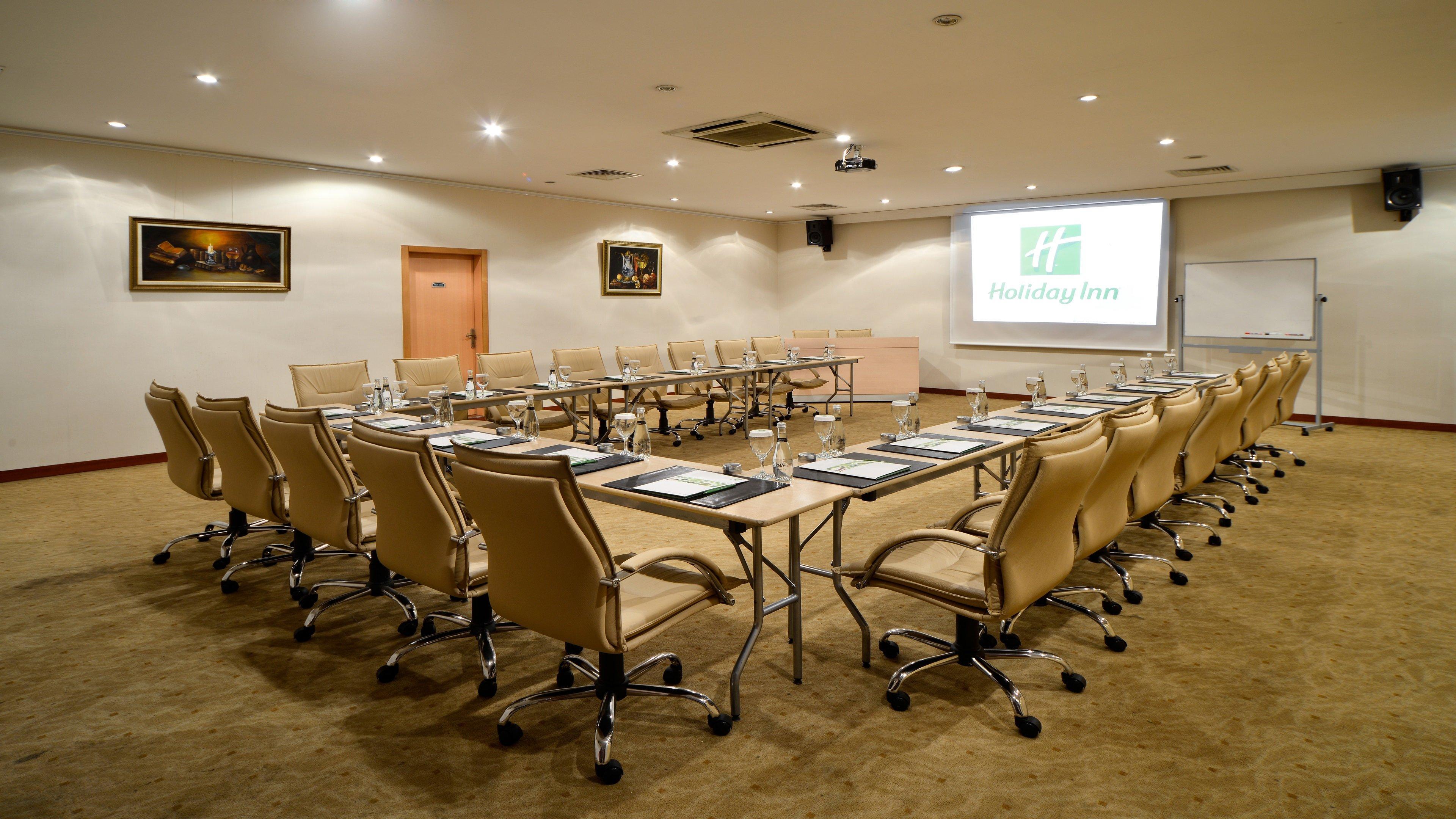 ฮอลิเดย์อินน์ อิสตันบูล ซิตี้ ภายนอก รูปภาพ Meeting room